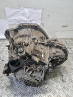 VERSNELLINGSBAK Opel Vivaro (01-2000/07-2014) (g9u6306bak), Auto-onderdelen, Gebruikt, Opel