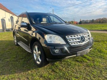 Mercedes ML350CDI AMG Pack 05/2010 EURO 5  van 1ste eigenaar beschikbaar voor biedingen