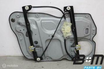 Raammechaniek rechts VW Caddy 2K 2K1837752B beschikbaar voor biedingen
