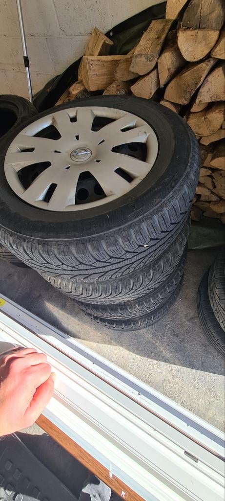 Kit pneus hiver OPEL presque neuf