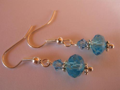Oorringen: kristal en Swarovski parel: aqua marine, Handtassen en Accessoires, Oorbellen, Nieuw, Hangers, Glas, Blauw, Met kristal