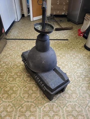 Industriële lamp beschikbaar voor biedingen