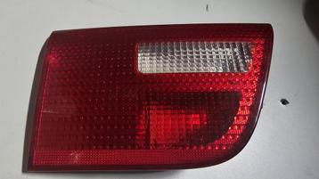 Achterlicht rood op achterklep links BMW X5 serie E53 632184 beschikbaar voor biedingen