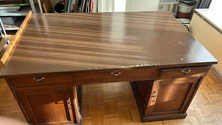 Bureau/werktafel, Huis en Inrichting, Bureaus, Gebruikt, Bureau, Ophalen