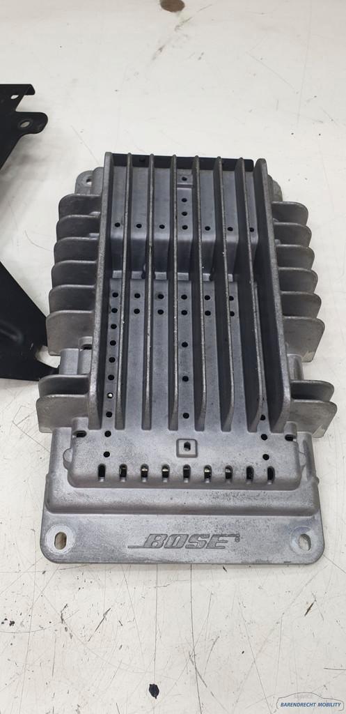 Audio versterker Bose A4 B6 Audi 8H0035223B origineel gebrui, Auto-onderdelen, Elektronica en Kabels, Audi, Gebruikt