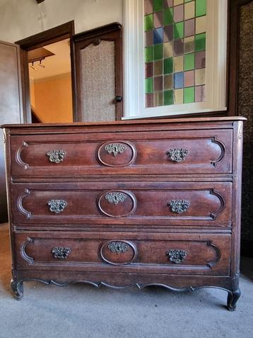 Prachtige Antieke Louis XV Commode - Origineel & Authentiek beschikbaar voor biedingen