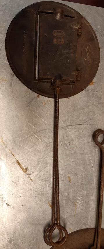 Ancien gaufrier - gaufrettes de bonne année, Enlèvement