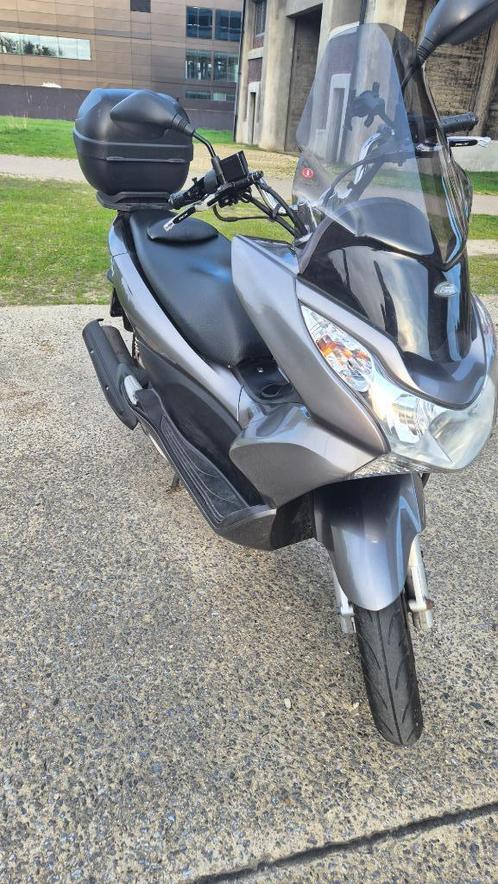 Honda pcx 125 cc, Fietsen en Brommers, Brommers | Honda, Gebruikt, Overige modellen, Ophalen