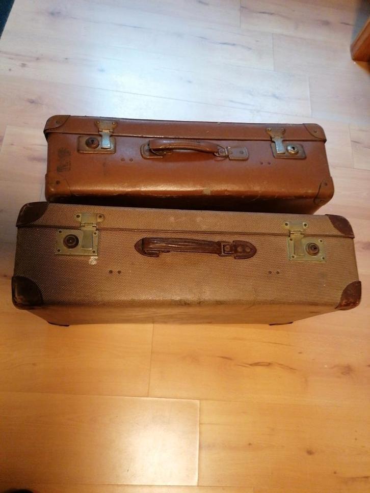 2 antieke koffers, Handtassen en Accessoires, Koffers, Zo goed als nieuw, Ophalen of Verzenden