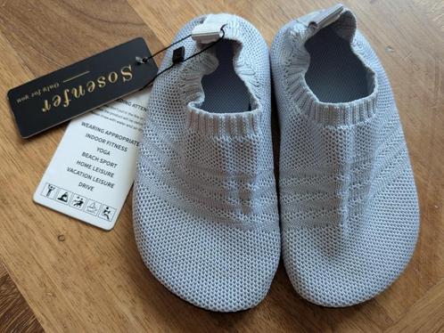 Slipper voor gymschoen 26, Kinderen en Baby's, Kinderkleding | Schoenen en Sokken, Nieuw, Sportschoenen, Jongen of Meisje, Ophalen