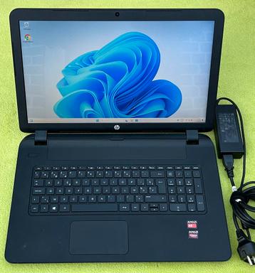 17.3”Hp/ AMD A8-7050 R5/8gb ram/256gb ssd//Win11/ Office disponible aux enchères