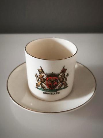 Tasse à thé porcelaine W.H.Goss,2 loins, Enlèvement ou Envoi, Comme neuf, Porcelaine