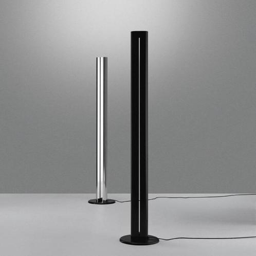 Artemide Megaron LED- en halogeen vloerlamp (8x), Huis en Inrichting, Lampen | Vloerlampen, Gebruikt, 150 tot 200 cm, Metaal, Ophalen