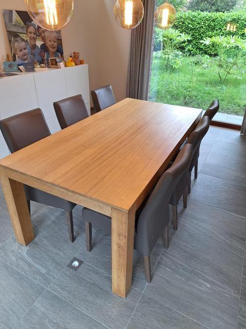 Mpoie houten tafel met 8 stoelen (nieuwstaat!), Huis en Inrichting, Tafels | Eettafels, Zo goed als nieuw, 50 tot 100 cm, 150 tot 200 cm