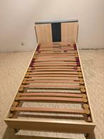 Bed frame, Huis en Inrichting, Slaapkamer | Bedden, Ophalen, Zo goed als nieuw