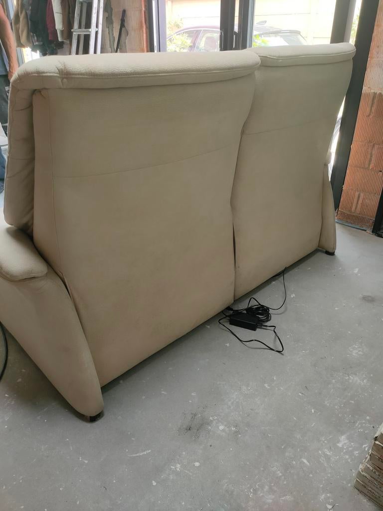 Elektrisch verstelbare relaxzetel, Ophalen