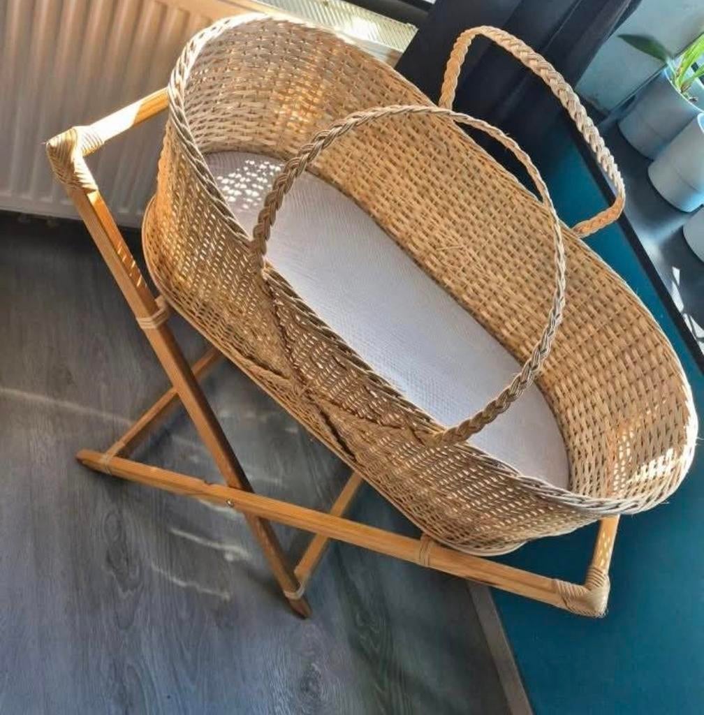 Couffin et son support, Enfants & Bébés, Enlèvement