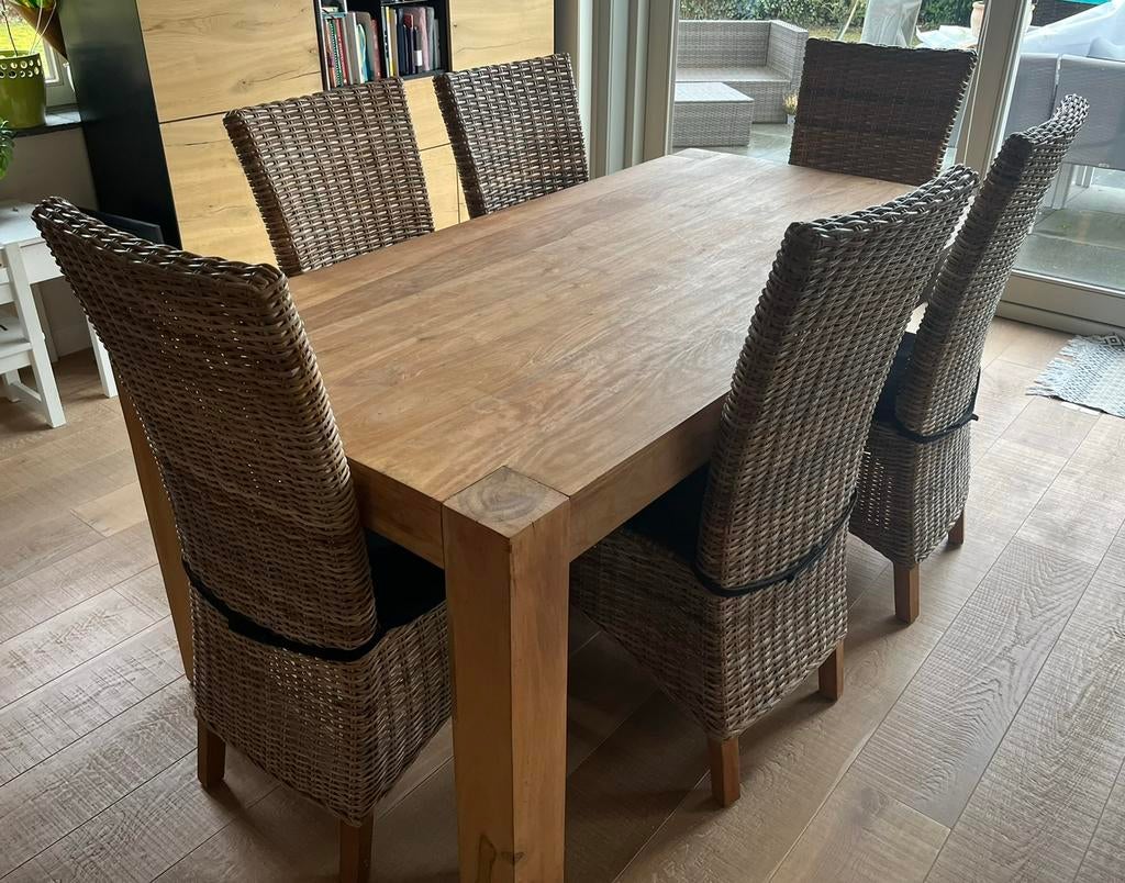Eettafel in massief hout incl 6 stoelen, Ophalen, Gebruikt, Klassiek, 4 tot 6 stoelen