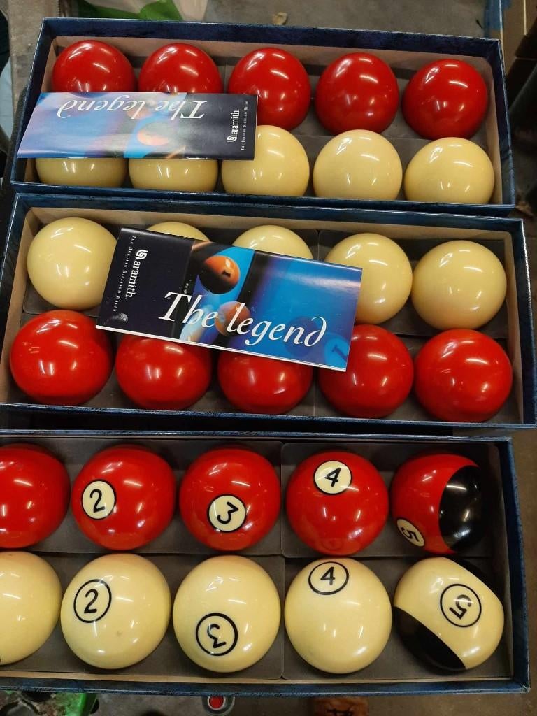 Veel gebruikt materiaal uit verhuur., Ophalen, Zo goed als nieuw, Keu of Ballen