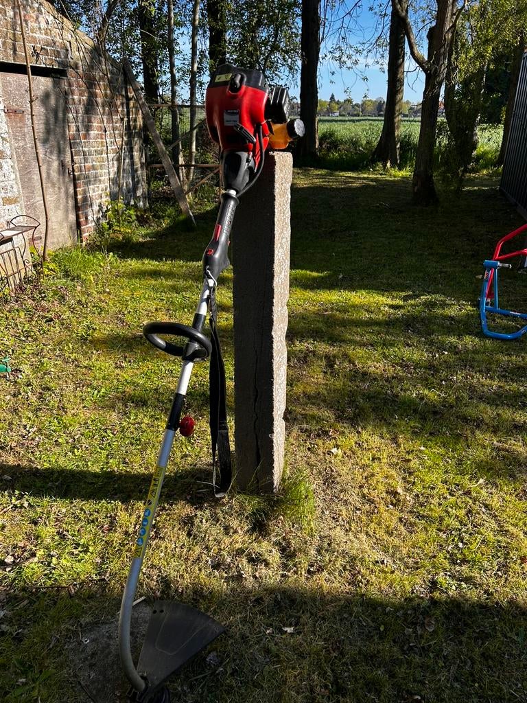 Matrix grastrimmer, Ophalen