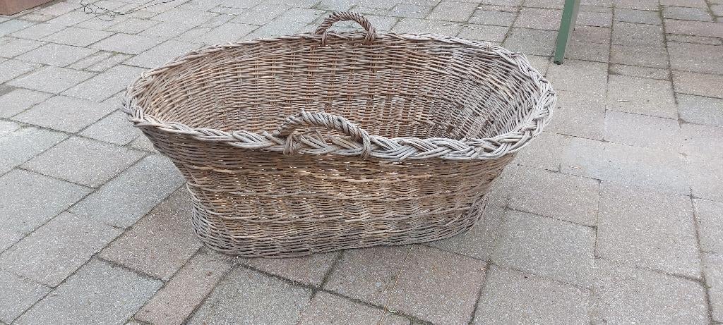 Rieten mand, Ophalen, Gebruikt, Mand, Riet