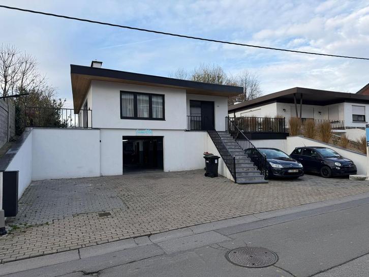 Woning, garage en tuin .Ideaal voor zelfstandige (woon/werk), Immo, Huizen en Appartementen te koop