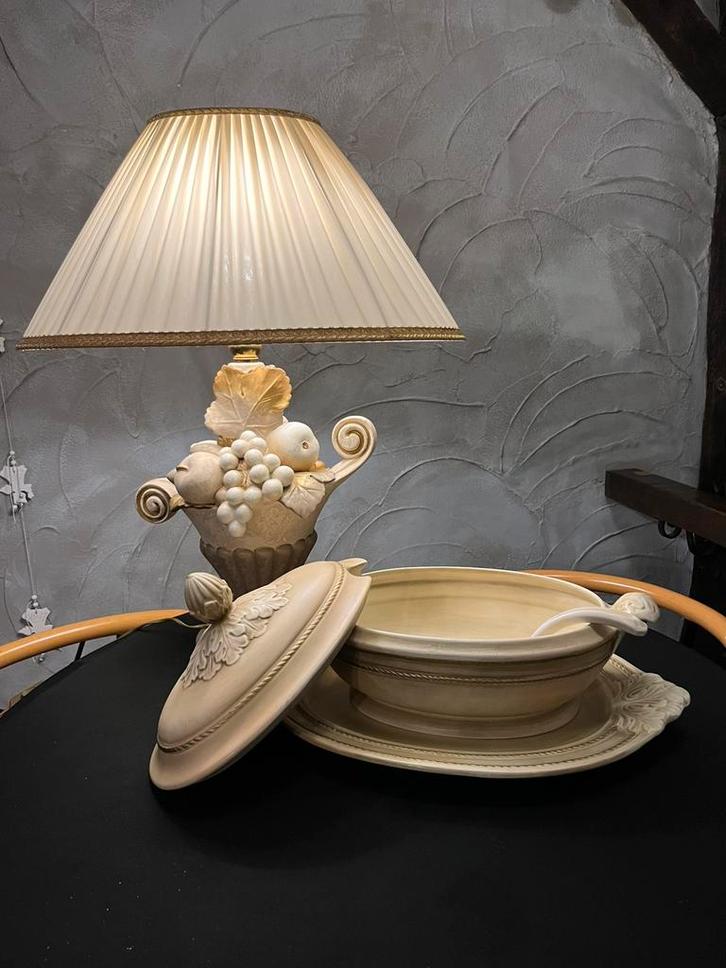 Sfeervolle klassieke set, Huis en Inrichting, Lampen | Tafellampen, Zo goed als nieuw, 50 tot 75 cm, Ophalen of Verzenden