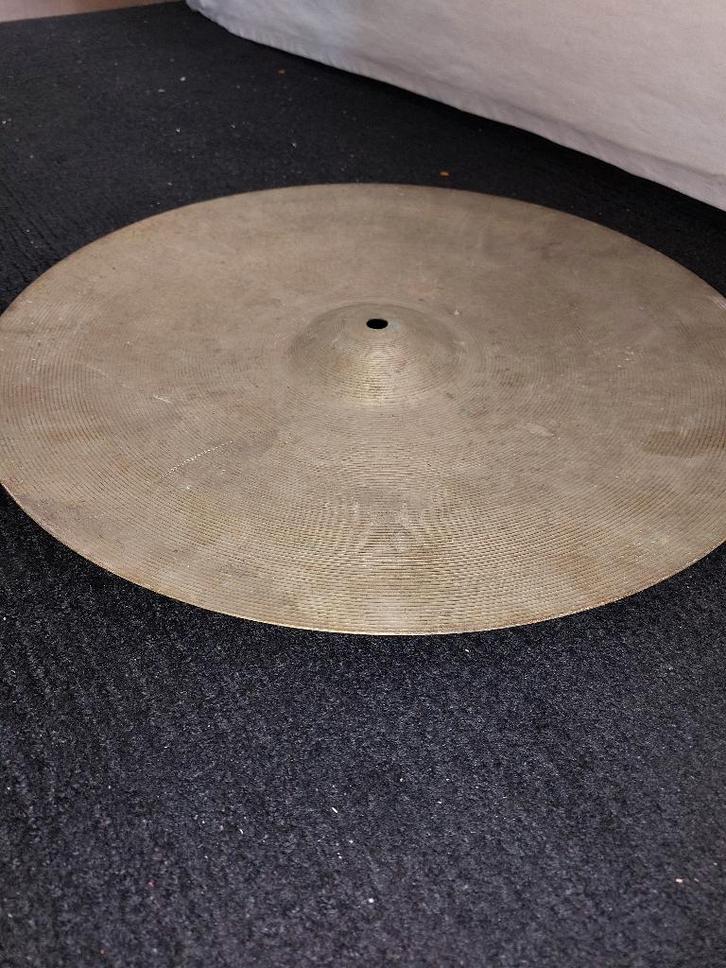 Cymbale paiste 101   model china18'', Musique & Instruments, Batteries & Percussions, Enlèvement