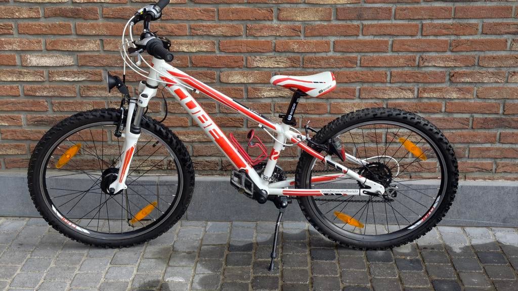 VTT Cube 24 pouces Shimano, Vélos & Vélomoteurs, Enlèvement