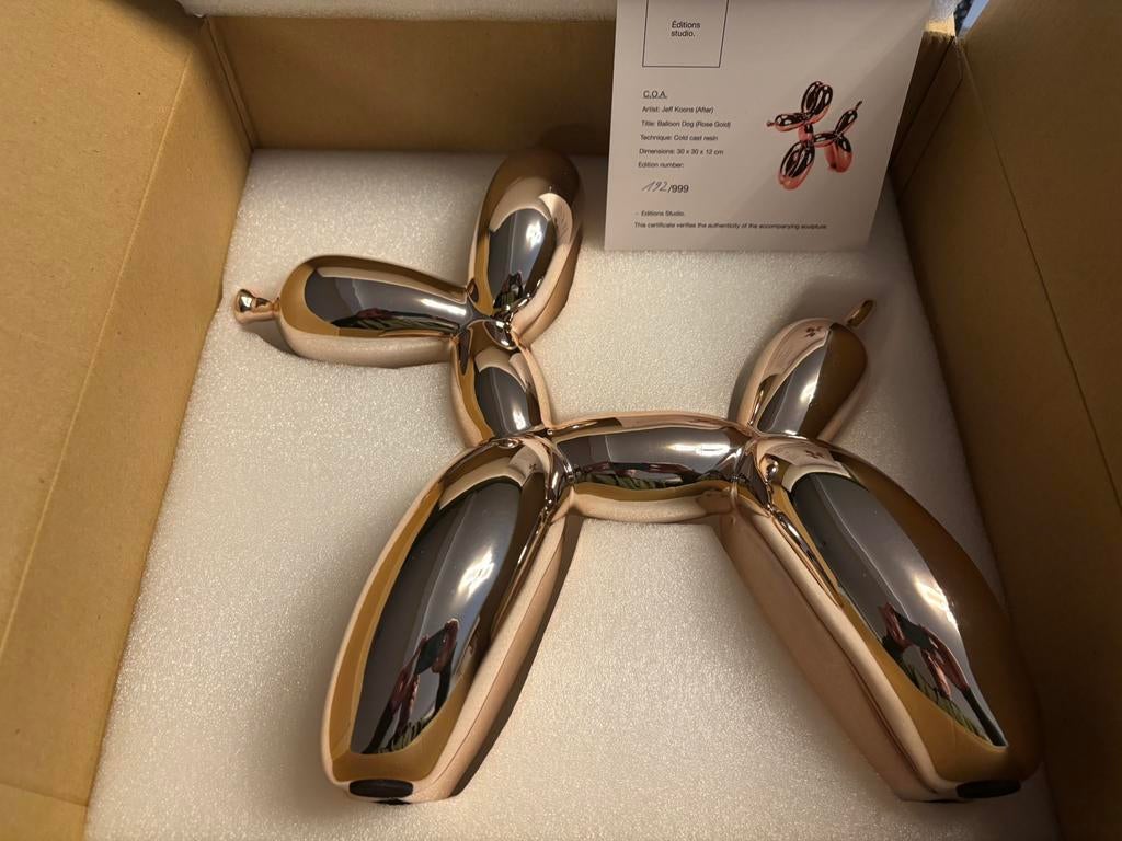 Balloon dog (after) Editions studio jeff koons, Antiek en Kunst, Kunst | Designobjecten, Ophalen of Verzenden