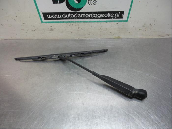 Ruitenwisserarm achter van een Nissan Kubistar (Kubistar 03-, Auto-onderdelen, Ruiten en Toebehoren, Nissan, Gebruikt, Ophalen of Verzenden