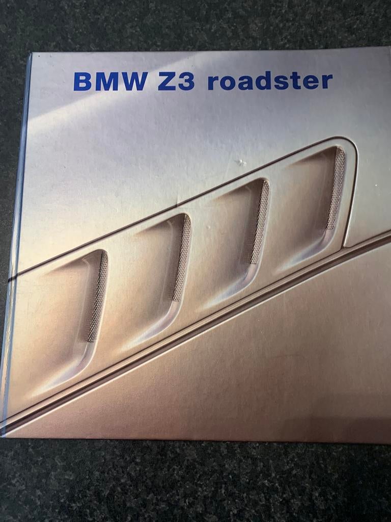 BMW Z3 boek voor verzamelaar, Ophalen