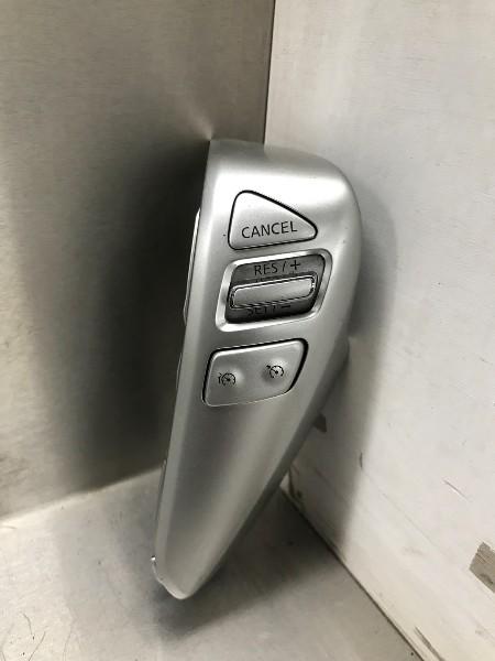 DIVERS Schakelaar stuurbediening Nissan Note (E12), Utilisé, Nissan