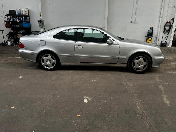 Mercedes Benz CLK coupé essence, Autos, Mercedes-Benz, Particulier, CLK, Essence, Euro 3, Coupé, Automatique, Enlèvement