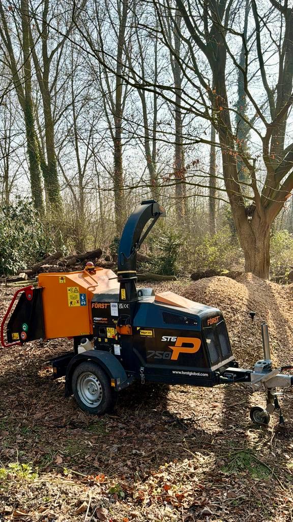 Houtversnipperaar 16cm te huur / huren !, Tuin en Terras, Hakselaars, Zo goed als nieuw, Benzine, Ophalen