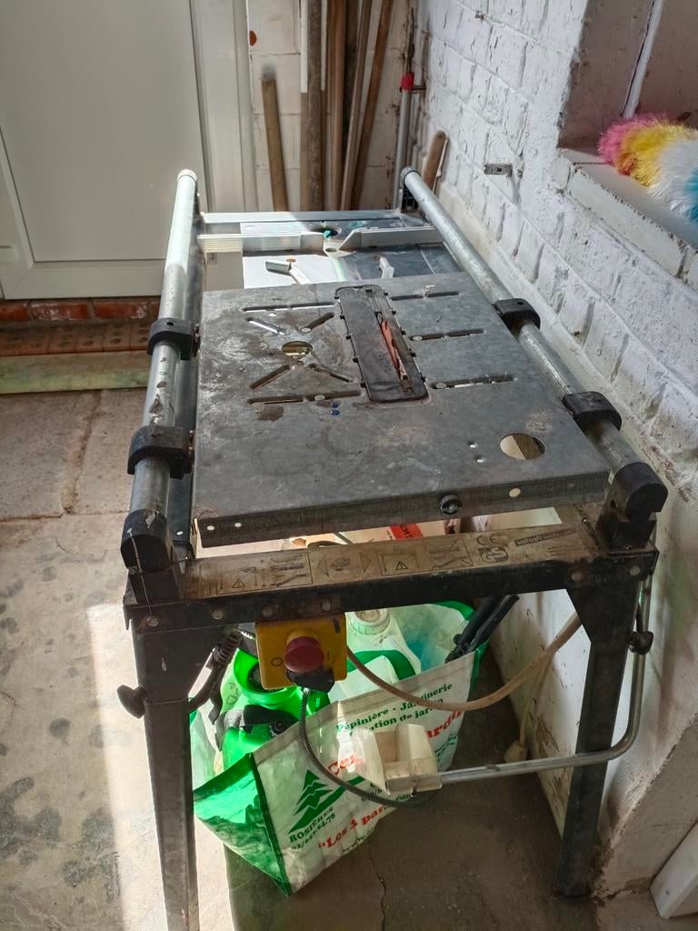 Table de découpe bois, Bricolage & Construction, Enlèvement, Scie circulaire