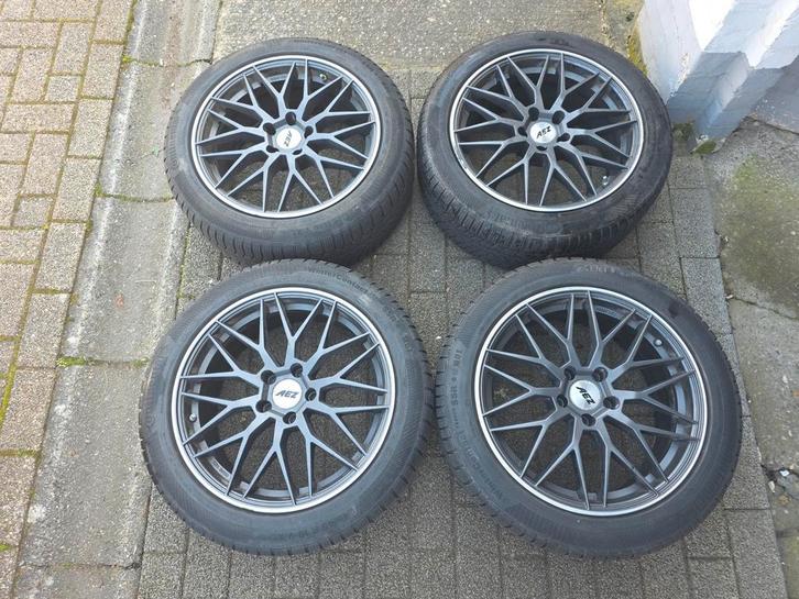 18" Originele AEZ Velgen  Met Zeer Goede Banden, Auto-onderdelen, Banden en Velgen, Banden en Velgen, Winterbanden, 18 inch, 245 mm