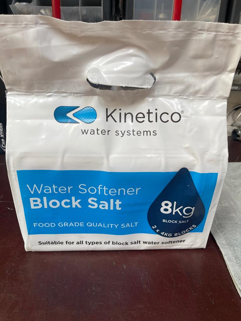 Kinetico zoutblokken, Elektronische apparatuur, Waterontharders, Ophalen, Nieuw, Waterontharder met zout