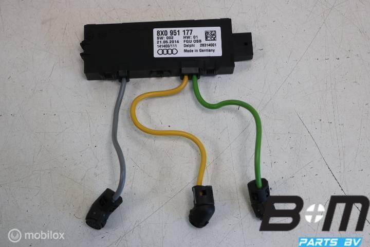 Bewegingsmelder Audi Q3 8U 8X0951177, Auto-onderdelen, Elektronica en Kabels, Gebruikt