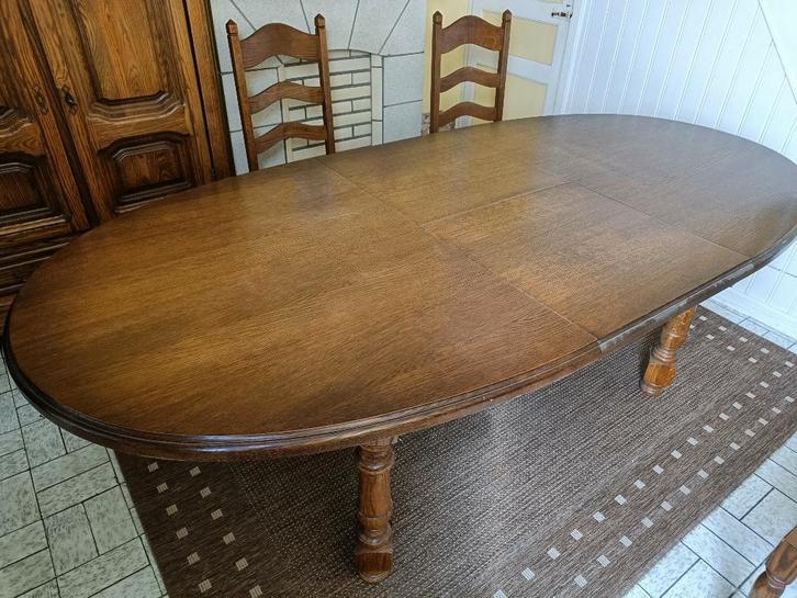 Rustieke eetplaats - tafel, stoelen en dressoir, Huis en Inrichting, Complete eetkamers, Gebruikt, 4 tot 6 stoelen, Ophalen