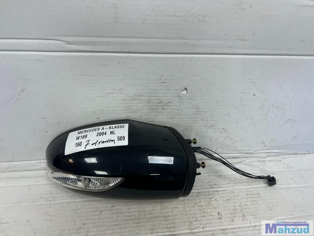 MERCEDES A KLASSE W169 Zwart 160 rechts spiegel 2004-2012, Mercedes-Benz AG, Mercedes-Benz, Utilisé, Mercedesstrasse 120
70372  Stuttgart, DE