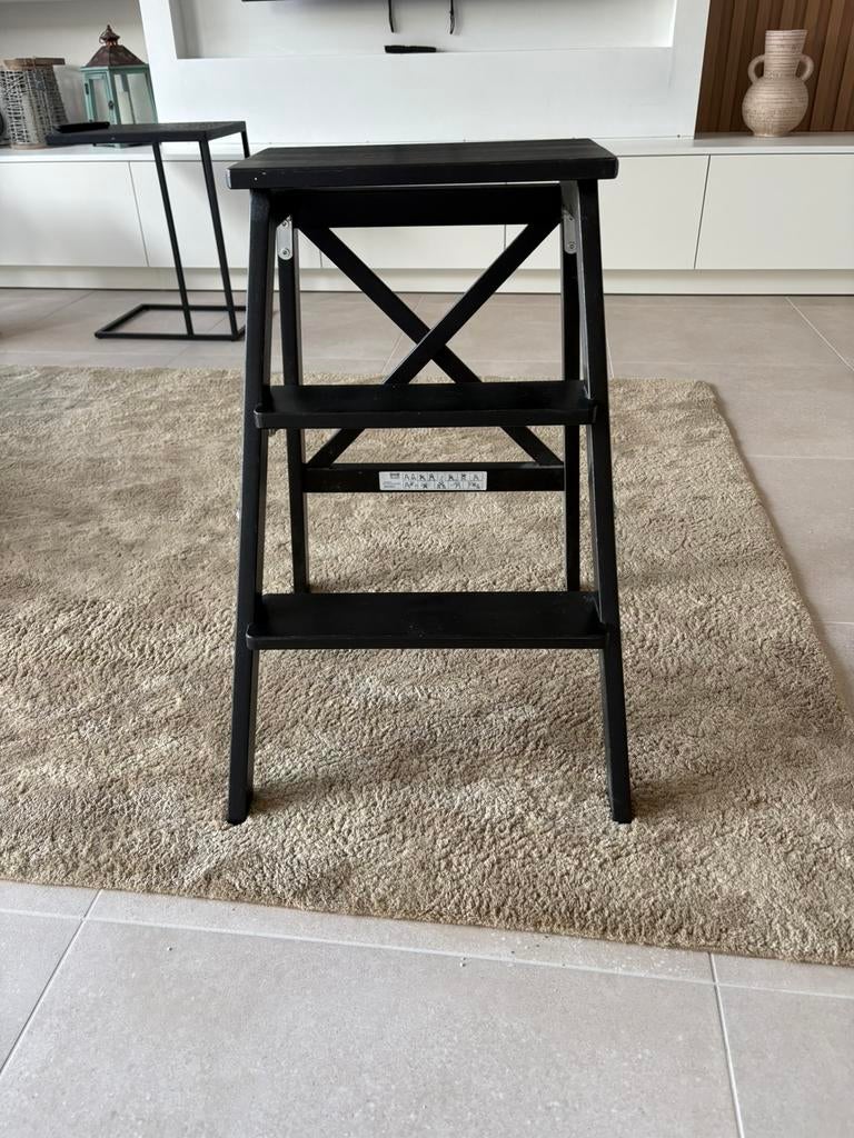 Houtel trapladder/opstap, Ophalen, Zo goed als nieuw