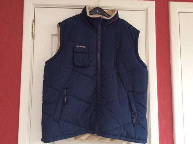 Te koop body warmer maat XL, Kleding | Heren, Bodywarmers, Andere, Blauw, Ophalen of Verzenden, Maat 56/58 (XL)
