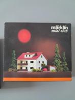 Maison et quais Marklin Z Mini Club