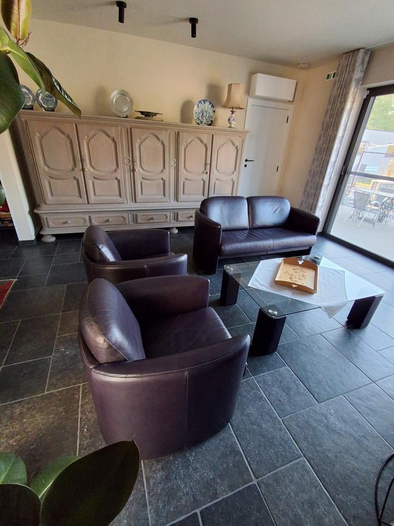 Lederen salon/Jori+bijhorende salontafel., Ophalen, Gebruikt, Leer, Modern, aubergine kleur