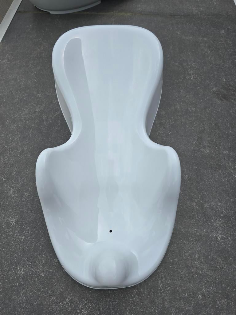 Badzitje Tryco, Ophalen