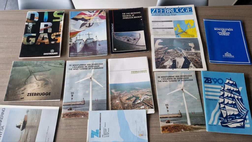 Haven van ZeeBrugge documentatie jaren 80/90, Collections, Marine, Enlèvement