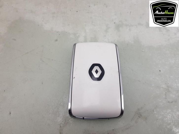 SLEUTEL Renault Megane IV (RFBB) (01-2015/-), Auto-onderdelen, Overige Auto-onderdelen, Renault, Gebruikt