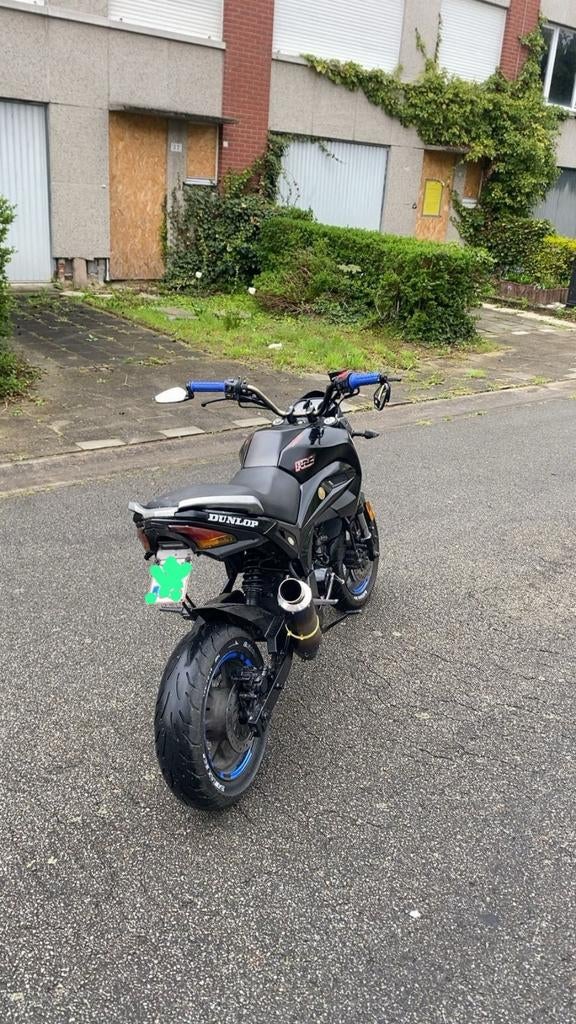 Schakelbrommer scooter, Ophalen of Verzenden, Zo goed als nieuw, 110 cc, Overige typen