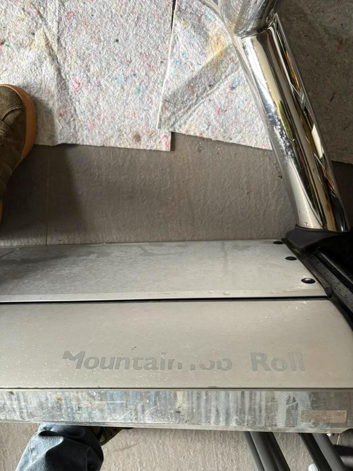 Mountain top roll ford ranger, Autos : Divers, Accessoires de voiture, Enlèvement